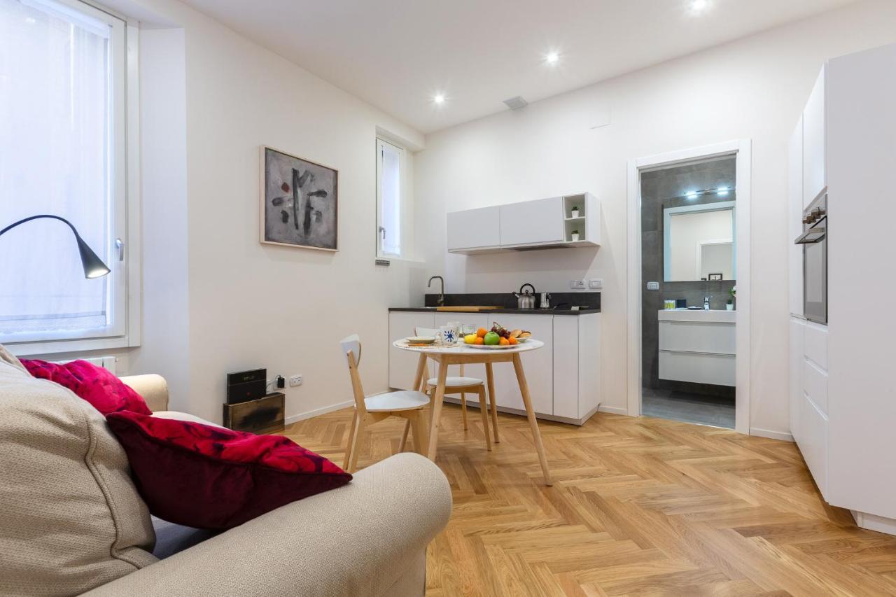 Bologna Piazza Del Nettuno Apartment Екстер'єр фото