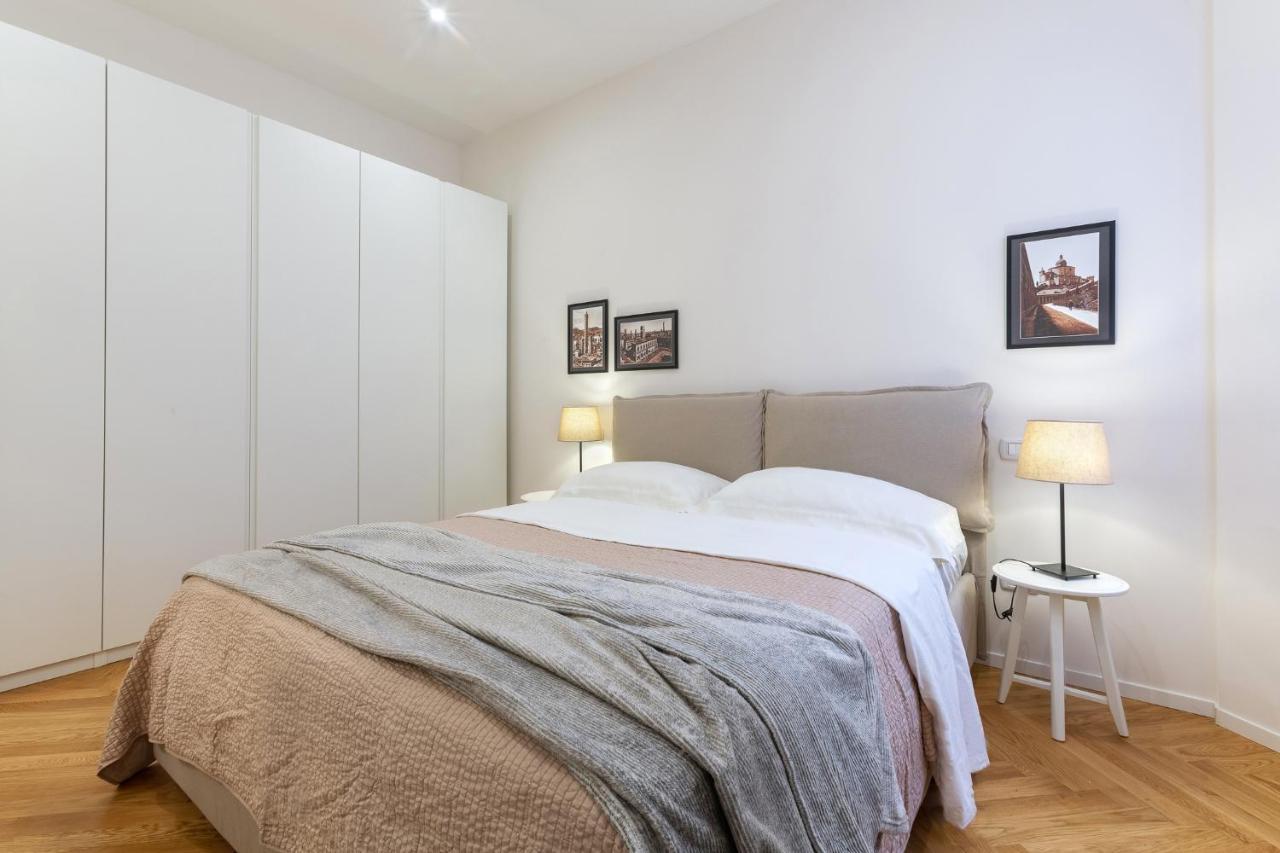Bologna Piazza Del Nettuno Apartment Екстер'єр фото